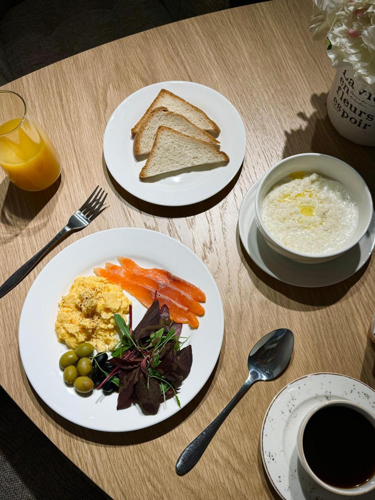 Mosh Mosh Boutique Hotel Almaty Eksteriør bilde