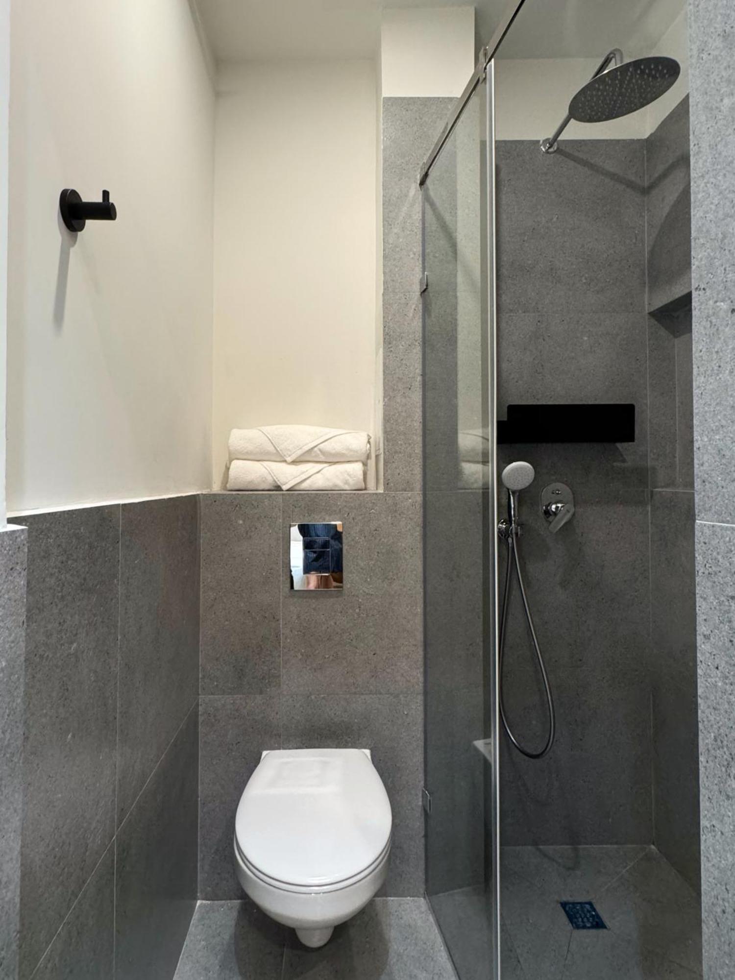 Mosh Mosh Boutique Hotel Almaty Eksteriør bilde