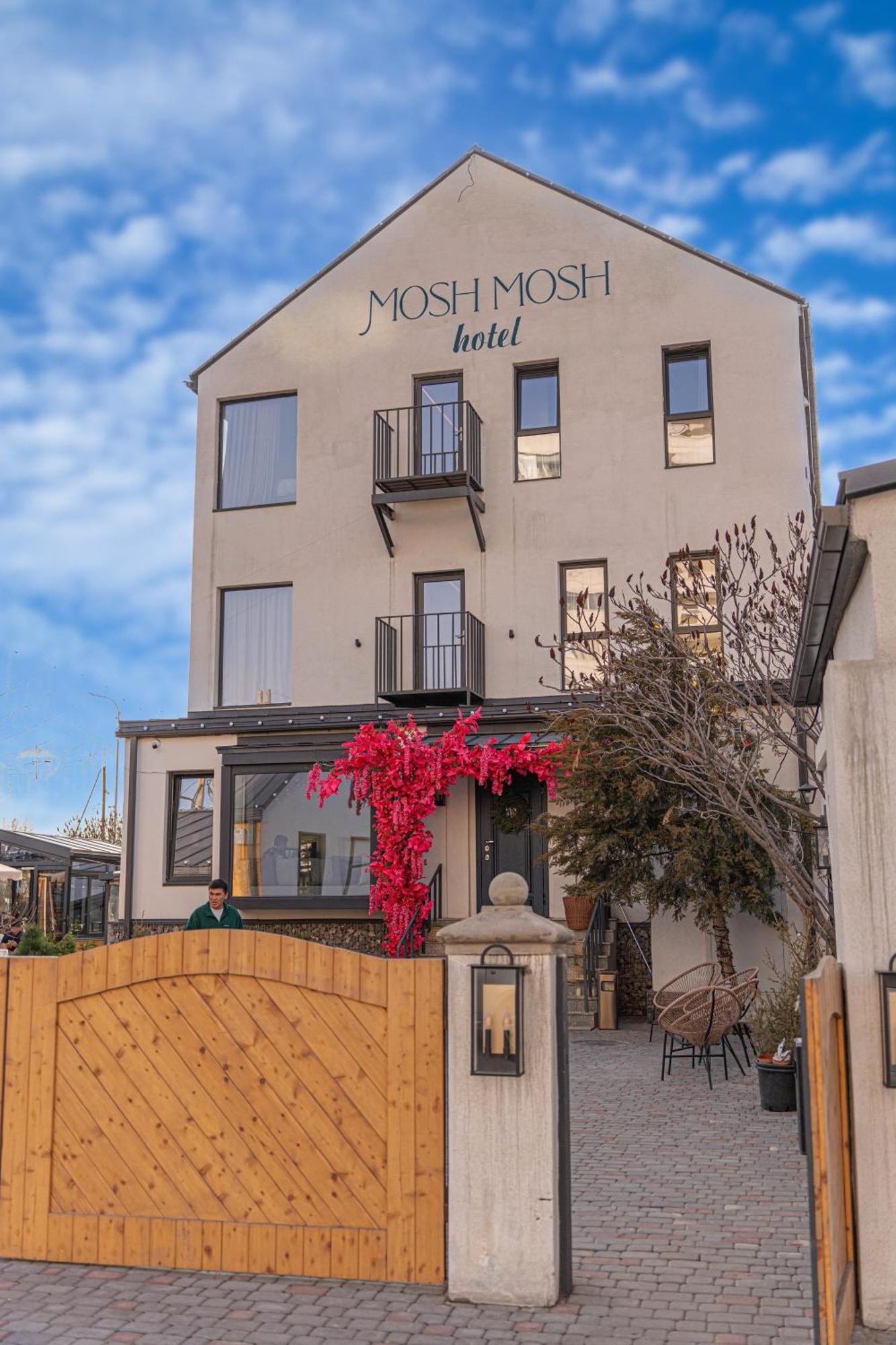 Mosh Mosh Boutique Hotel Almaty Eksteriør bilde